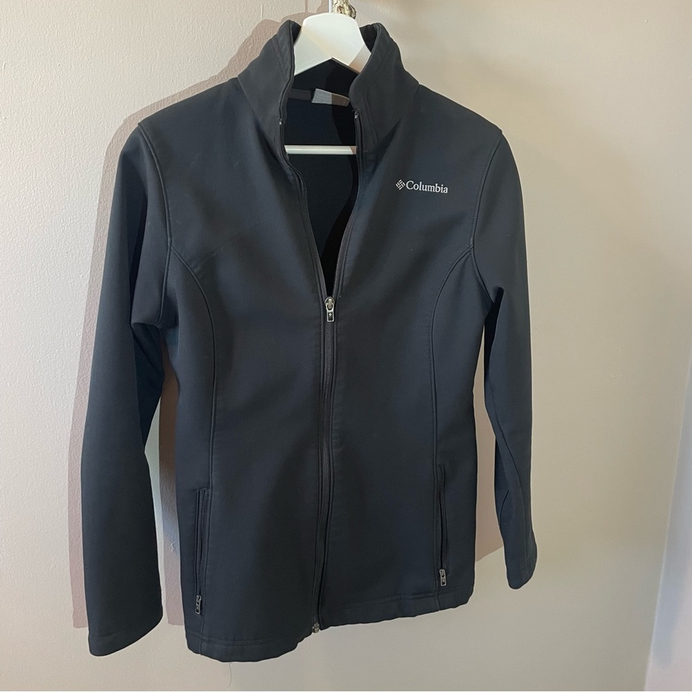 Columbia Soft Shell Jacket Small